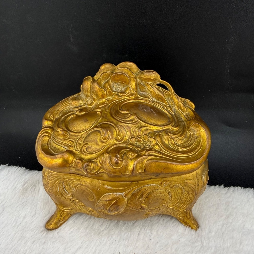 Vintage Estate Jewelry Casket Gold Tone Art Nouveau Floral Footed Small